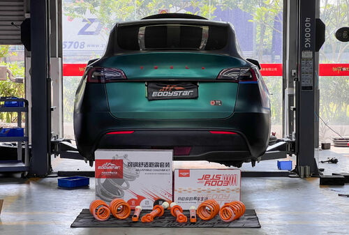 กรณี บริษัท ล่าสุดเกี่ยวกับ 2021 Tesla Model Y Rear-Wheel Drive | EDDY Adjustable Comfort Shock Absorber Kit Upgrade: Optimization Plan for Driving Quality and Stance