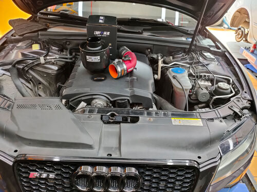 กรณี บริษัท ล่าสุดเกี่ยวกับ 2011 Audi A5 2.0T Upgrade EDDYSTAR Carbon Fiber Atomic Intake Kit ✨ Power Awakened