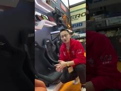 วงจรลากลาก นั่งแข่งที่ปรับได้ ผิวหนังที่มีกระดุมวาง