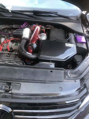 กล่องอากาศจากใยคาร์บอน: ปรับปรุงการรับอากาศของรถยนต์ของคุณสําหรับ VW